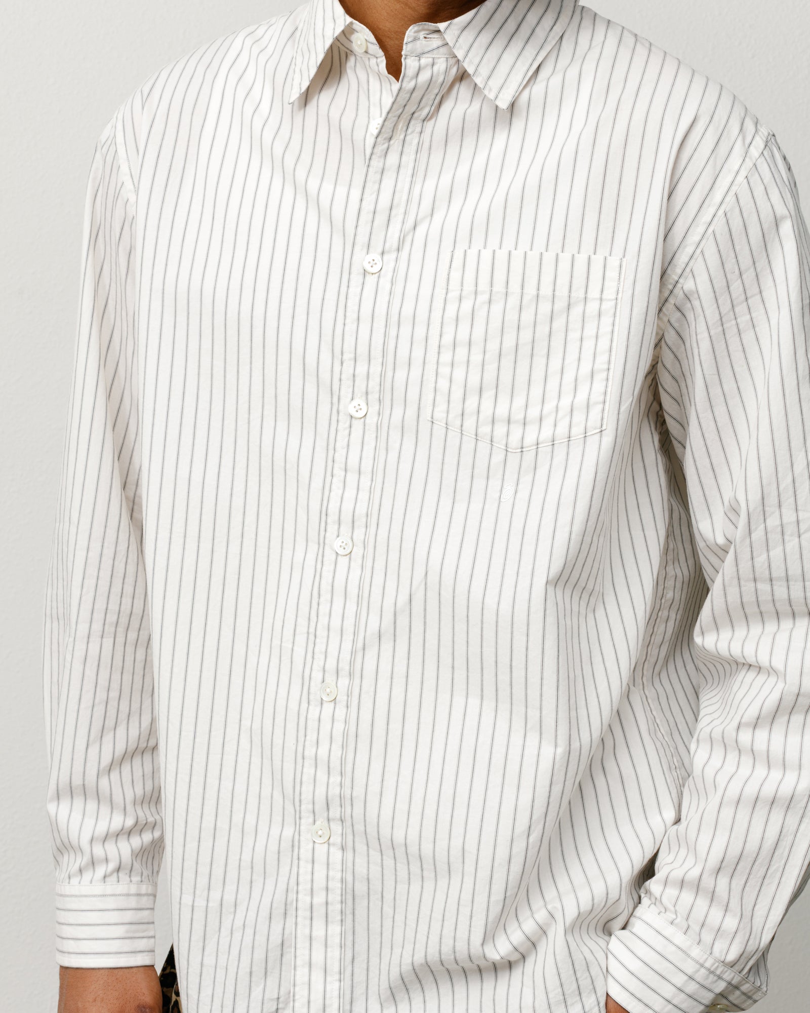 Standard Long Sleeve Shirt Unisex In Natural Stripe With Chest Pocket