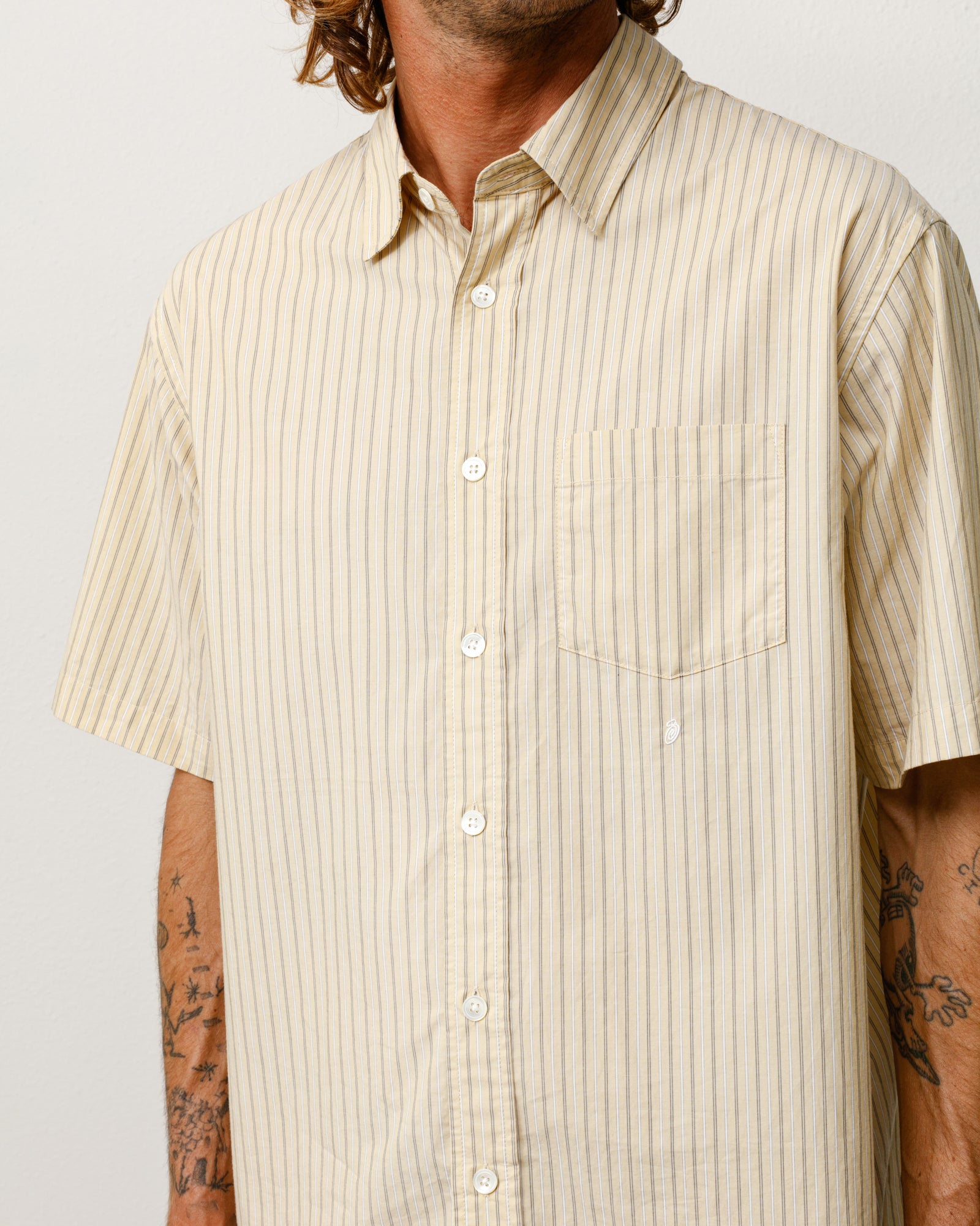 Standard Ss Shirt Unisex Short Sleeve In Yellow Stripe