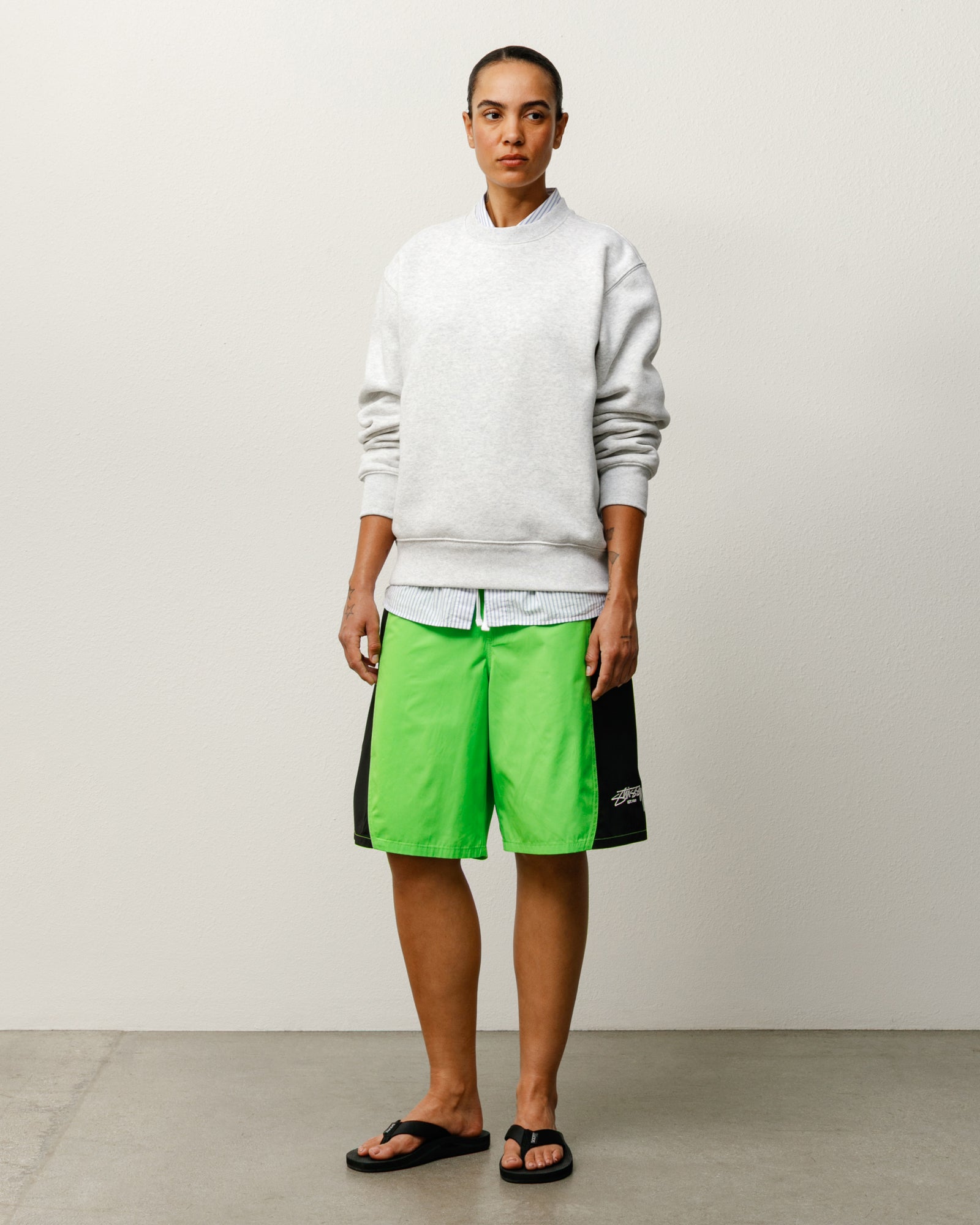 Curved Panel Board Short Mens Regular In Green
