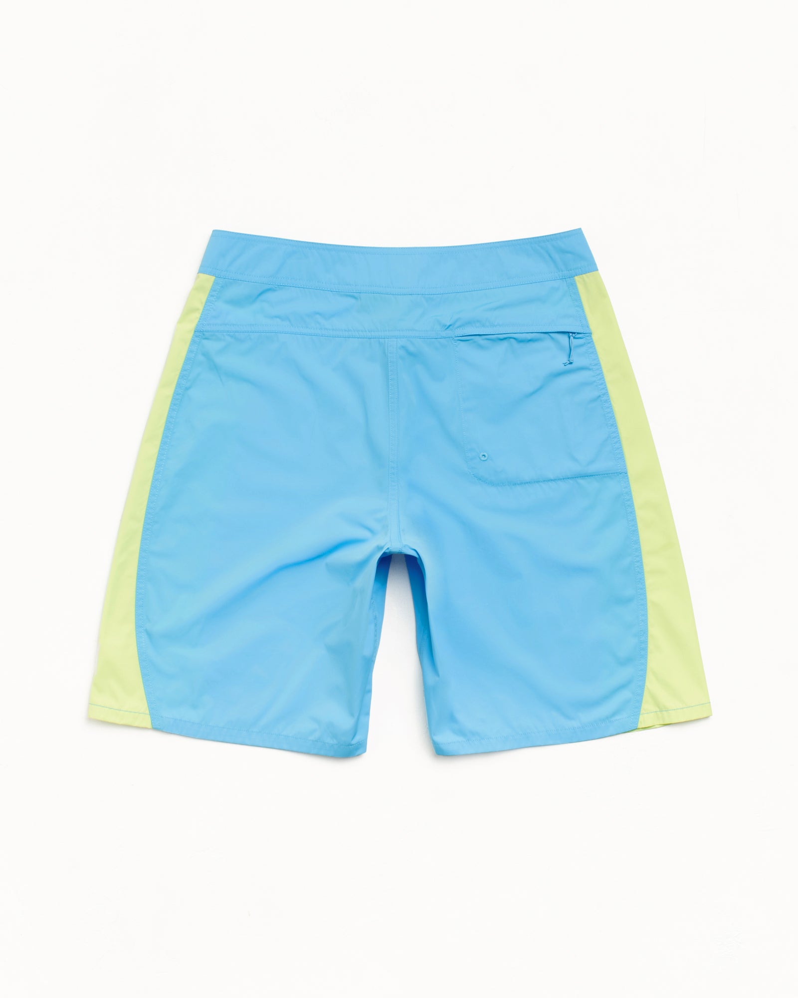 Curved Panel Board Short Mens Regular in the colour Light Blue