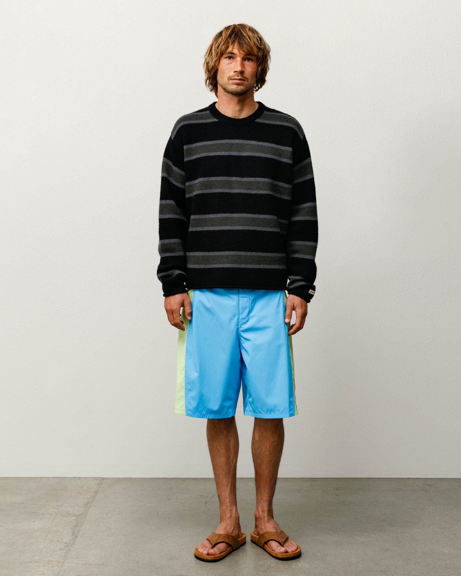 Curved Panel Board Short Mens Regular In Light Blue