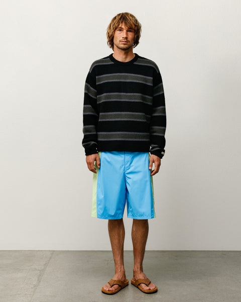 Curved Panel Board Short Mens Regular In Light Blue