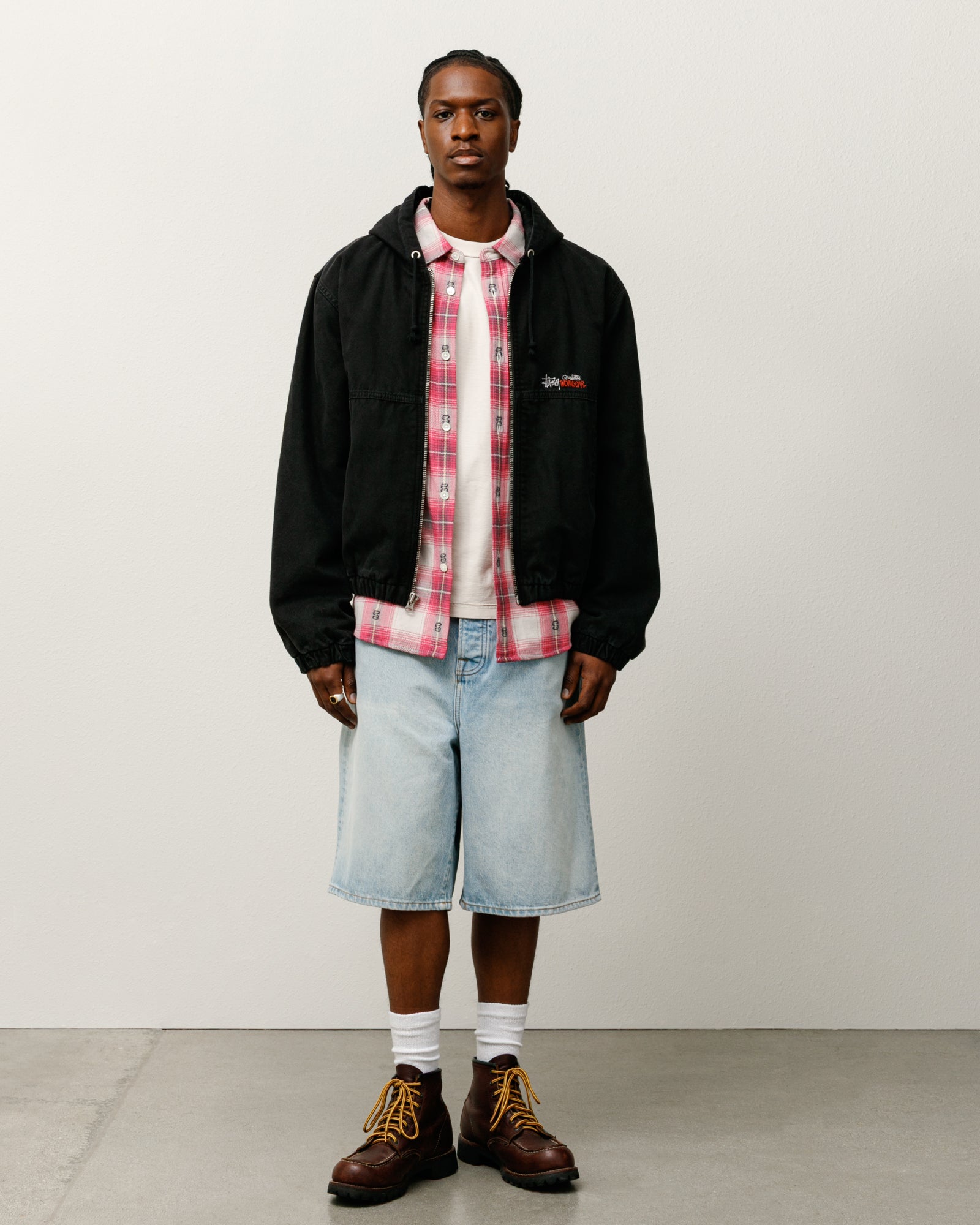 https://uk.stussy.com/cdn/shop/files/115716_BLAC_3_57eb8389-5475-4f51-80f3-d58e9b382ff5.jpg?v=1760537477