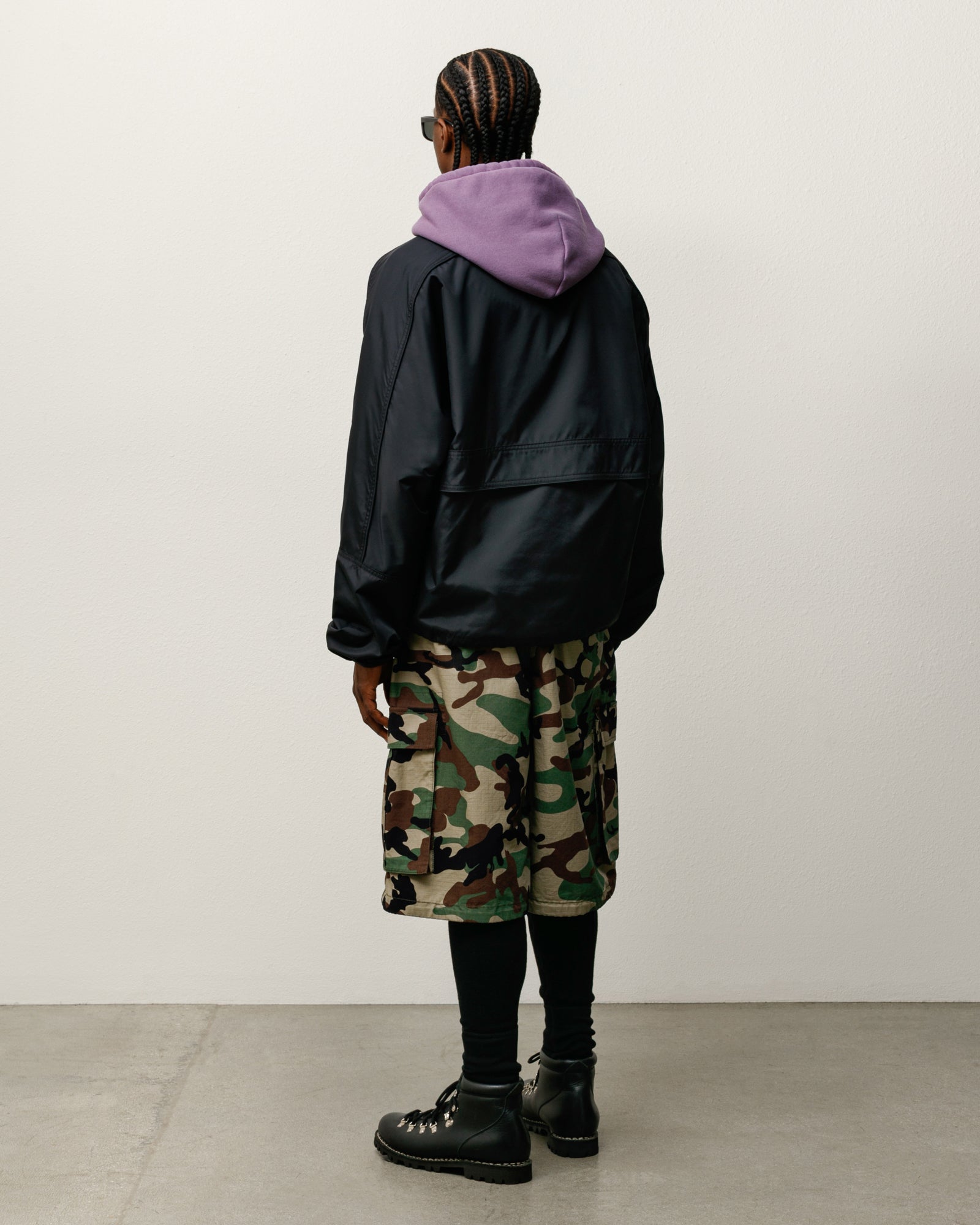 Lightweight Pullover Jacket Outerwear in the colour Black
