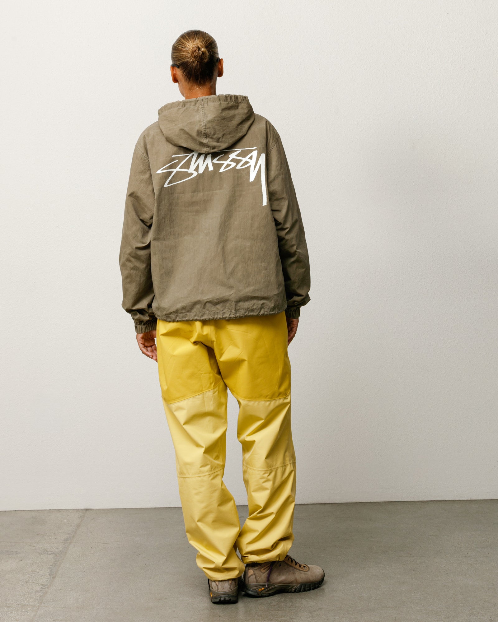 Beach Shell Cotton Wax Unisex Long Sleeve In Olive