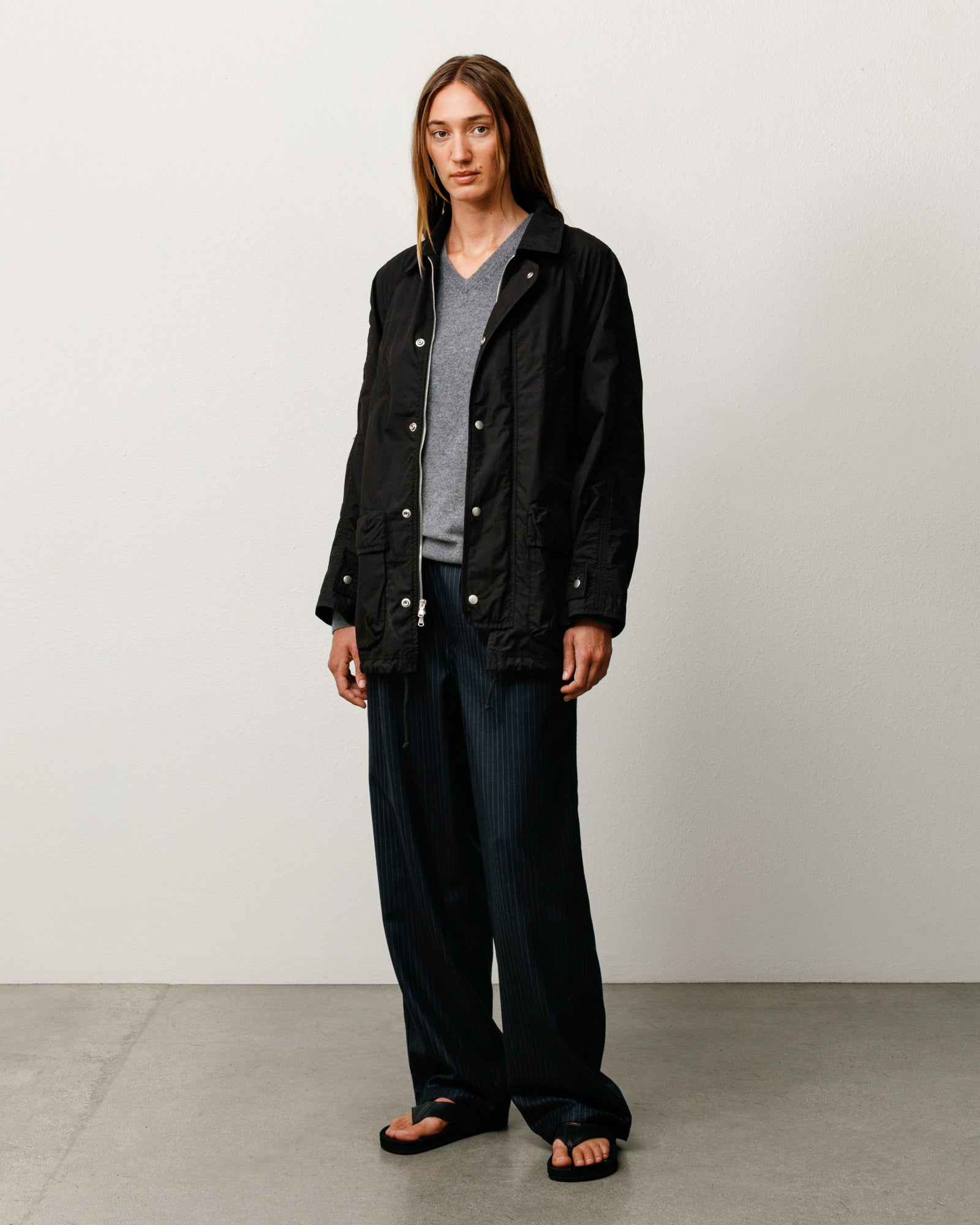 Lt Wt Long Coat Unisex Long Sleeve In Black
