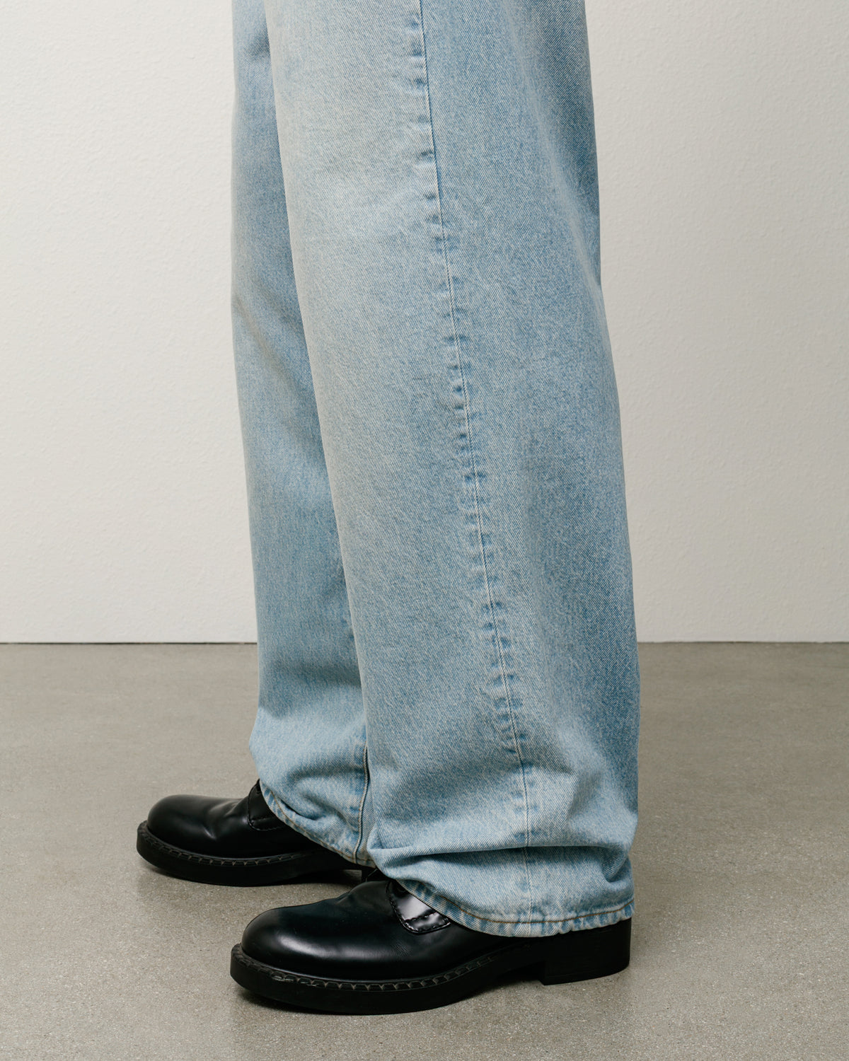 Stussy RELAXED JEAN DENIM LIGHT WASH 30