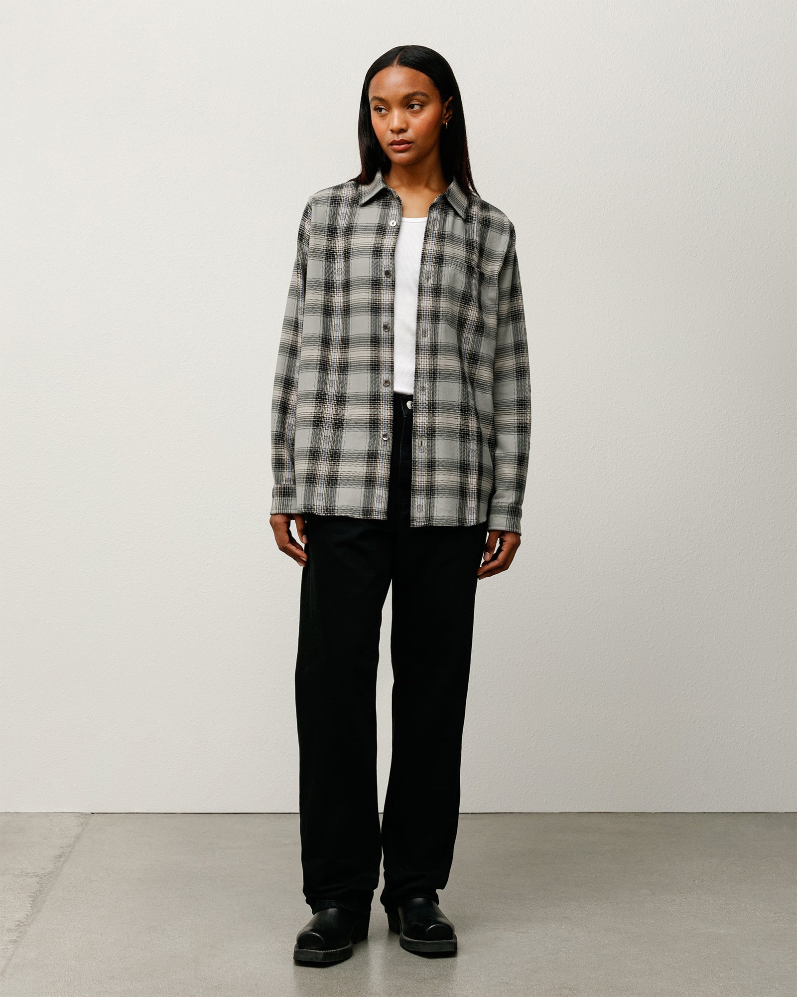 パンツ Stussy classic jean denim black 34 パンツ Stussy classic jean denim black 34 Classic Jean Denim