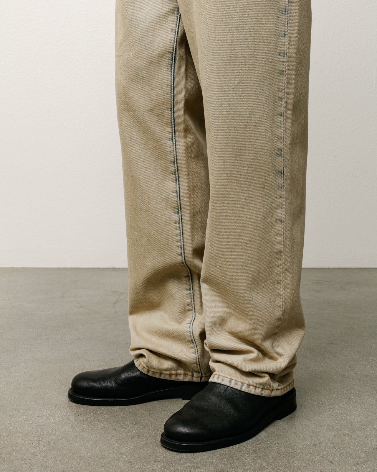 New Classic Jean Denim – Resin Wash Khaki | Pants | Stüssy UK