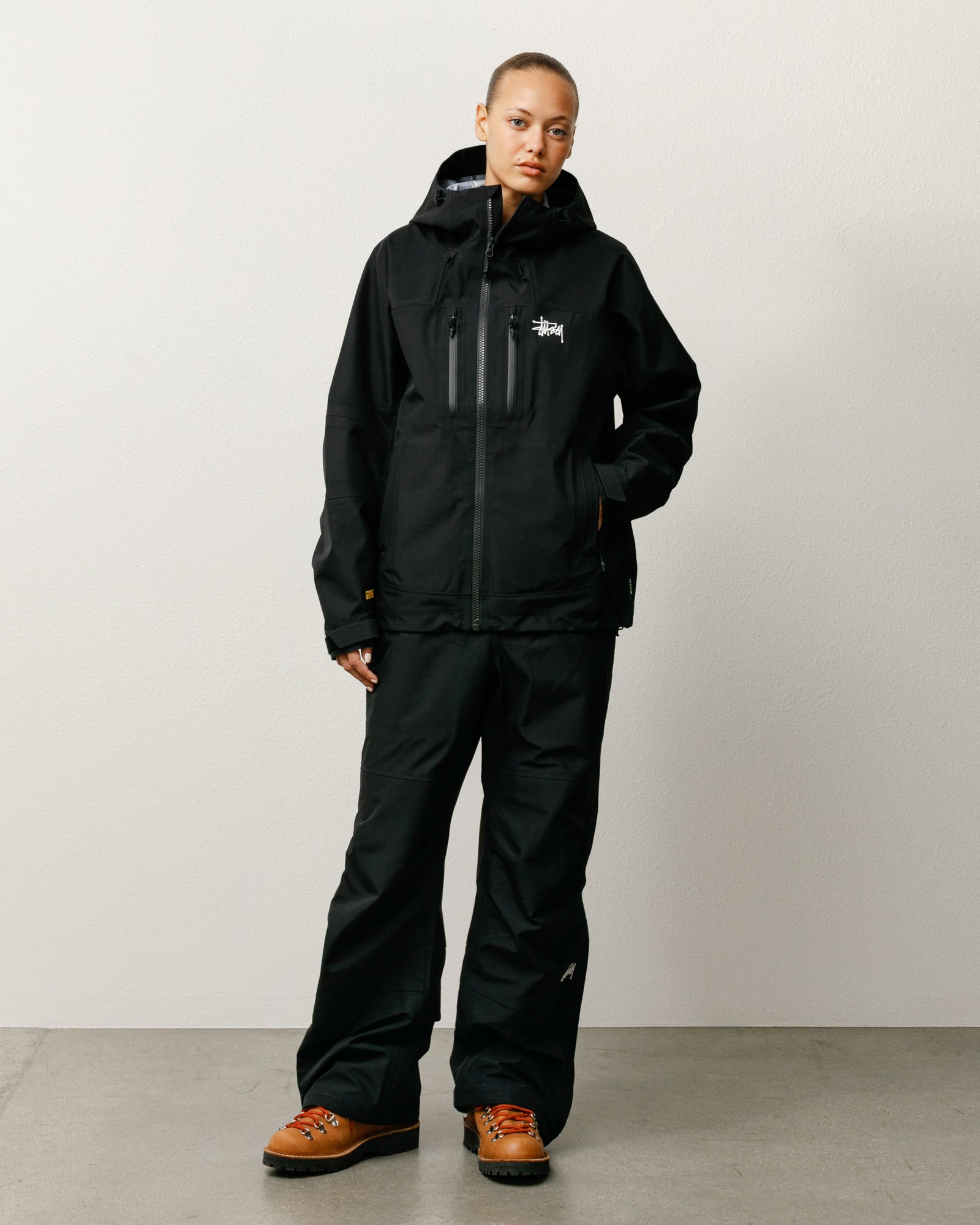 Gore-Tex® Bib – Black | Outerwear | Stüssy UK