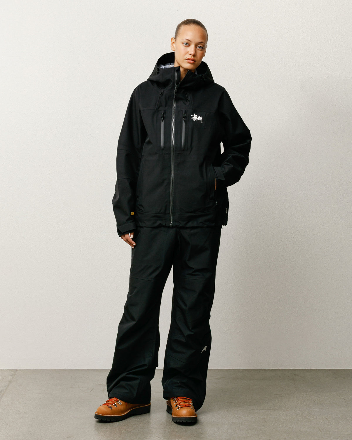 Gore-Tex® Bib – Black | Outerwear | Stüssy UK