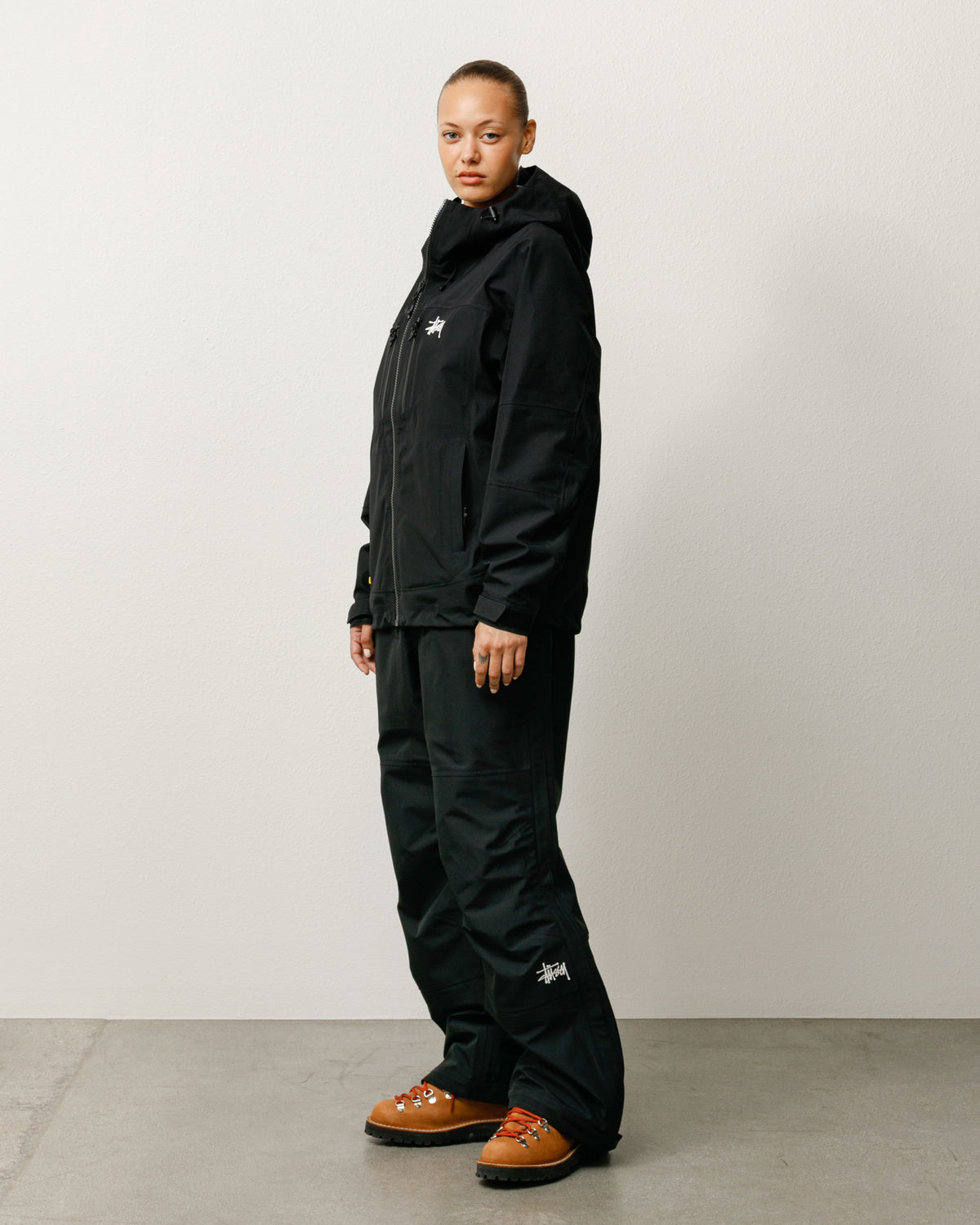 Gore-Tex® Bib – Black | Outerwear | Stüssy UK