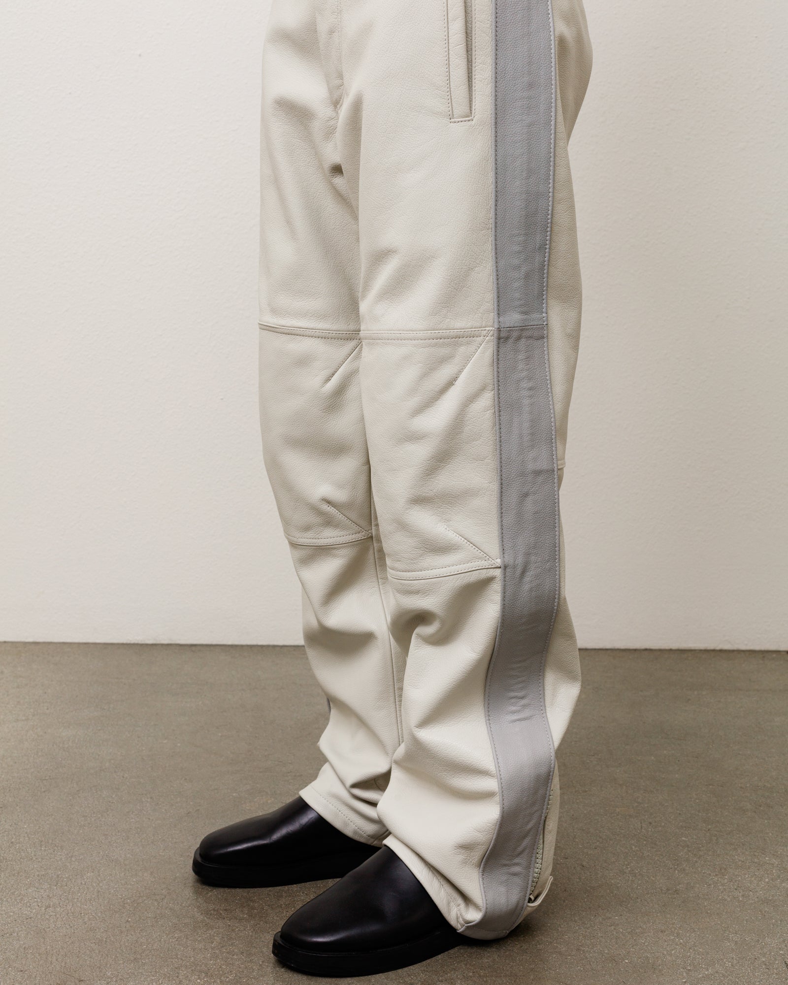 Leather Moto Pants Unisex Regular In Bone