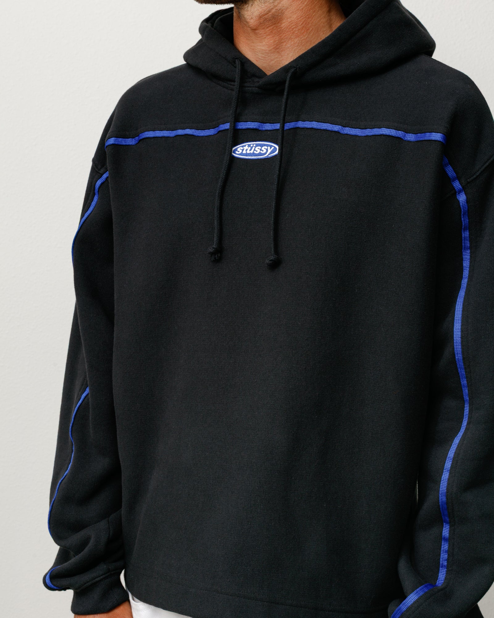 Oval Pullover Hoodie – Black | Sweats | Stüssy UK