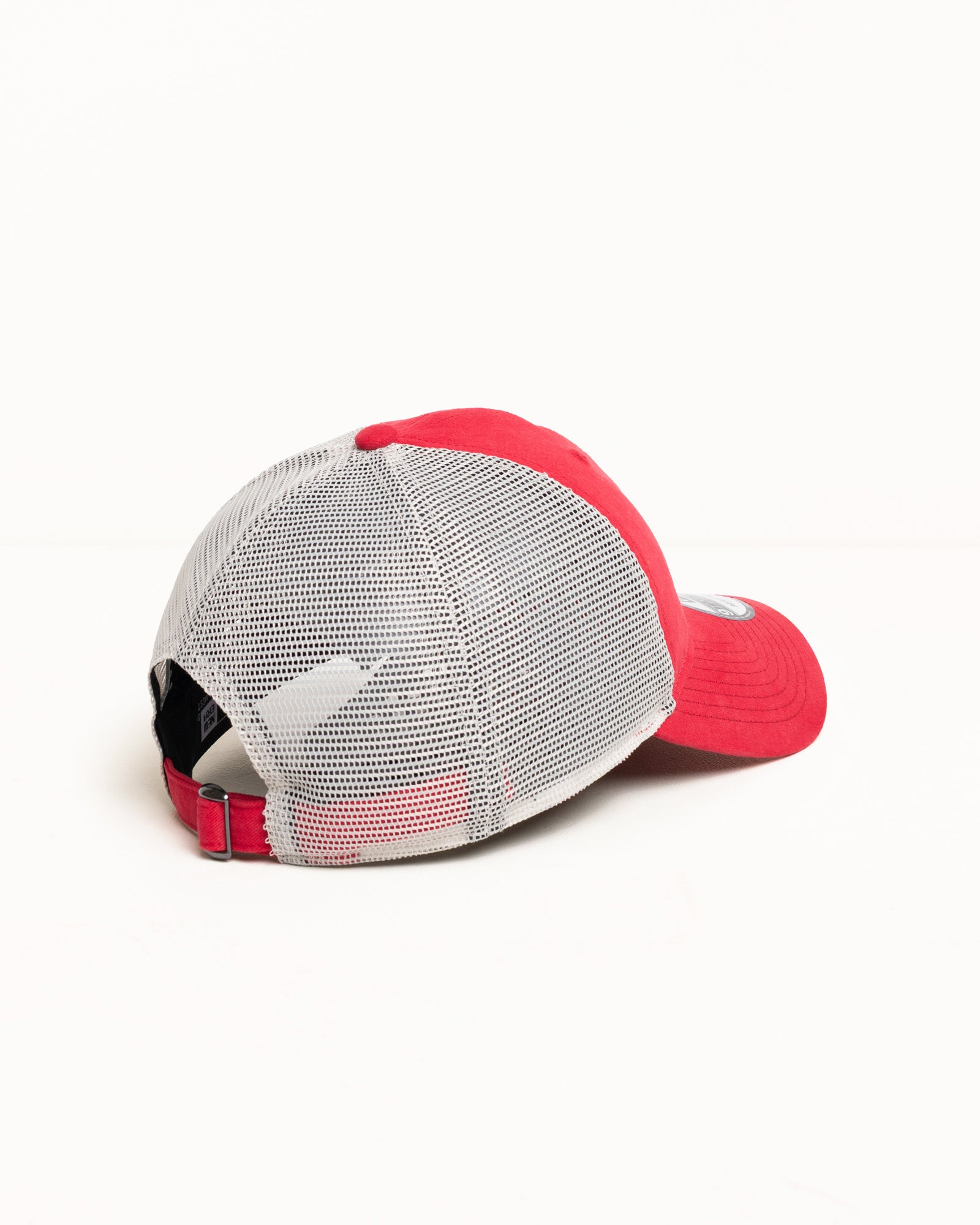 Ss Link Trucker 9twenty Accessories in the colour Red