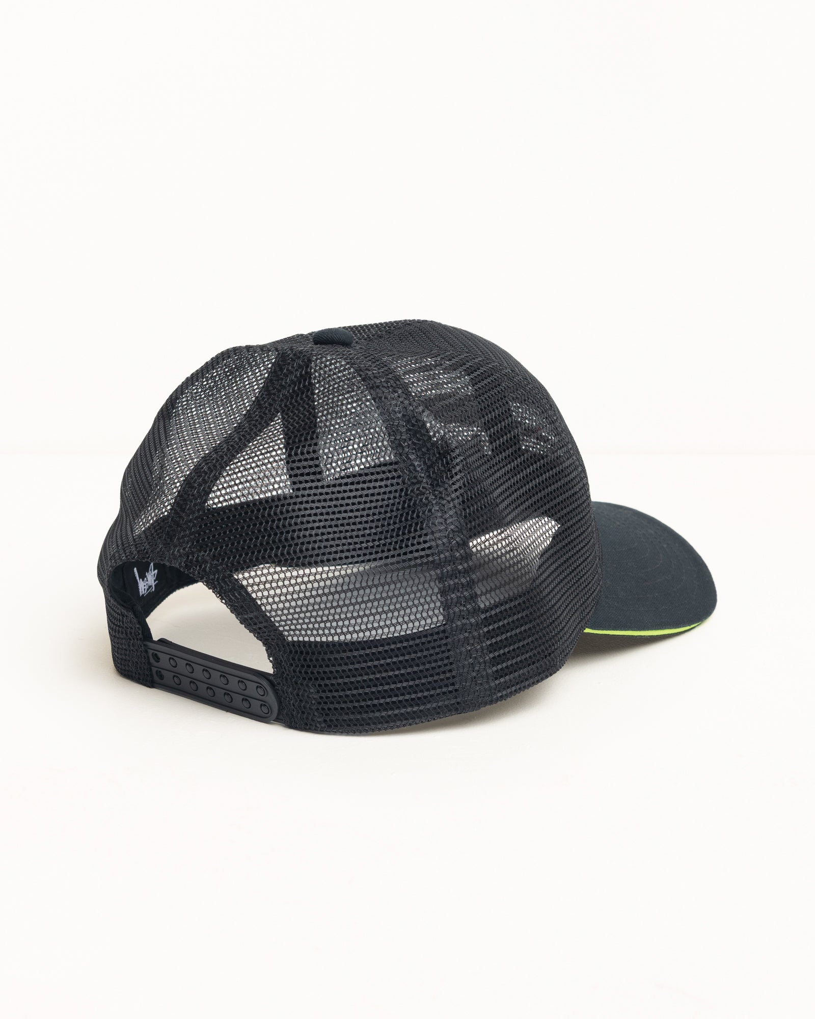 Md Moto S Trucker Accessories In Black