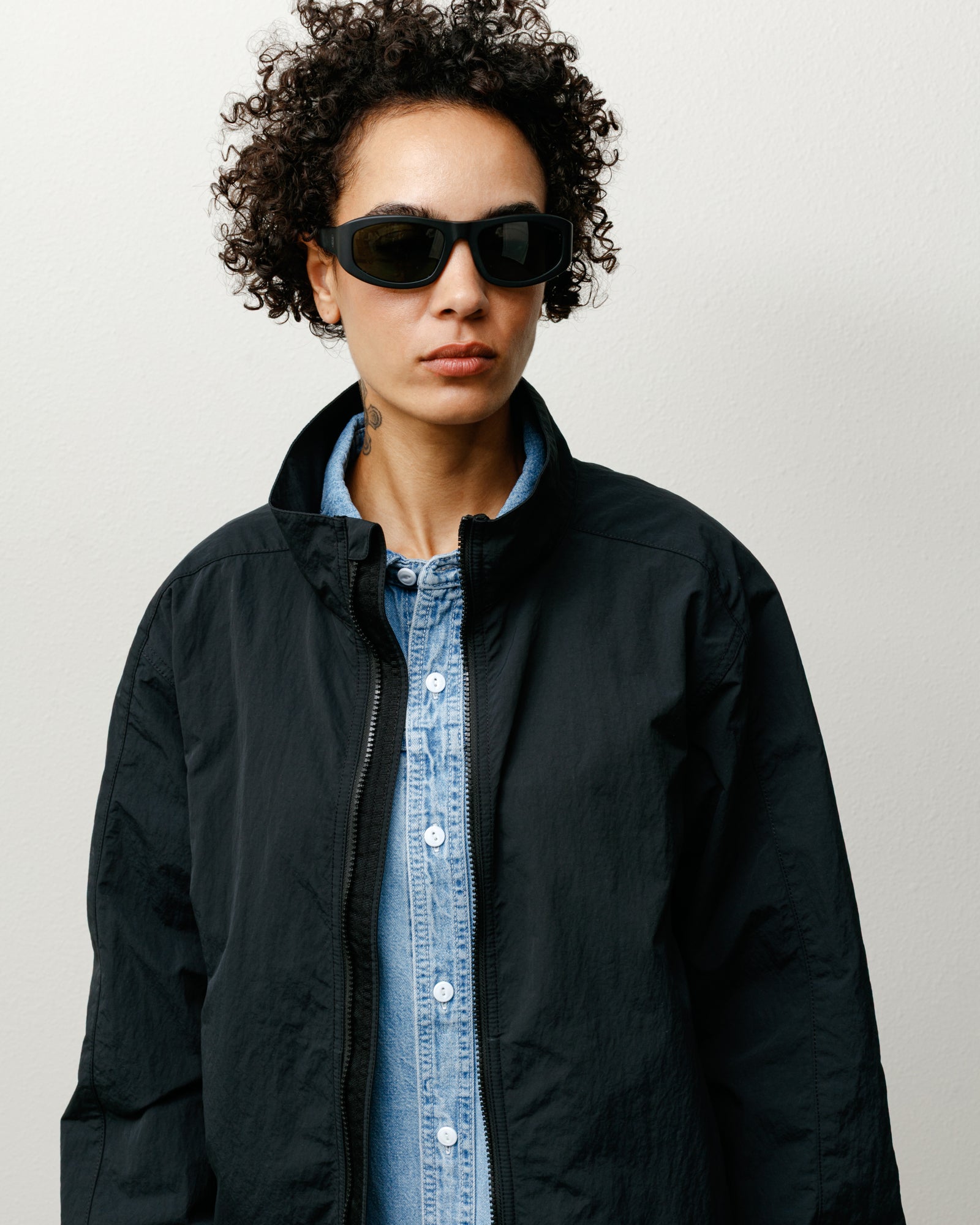 Landon Sunglasses Accessories In Matte Black/green Lens