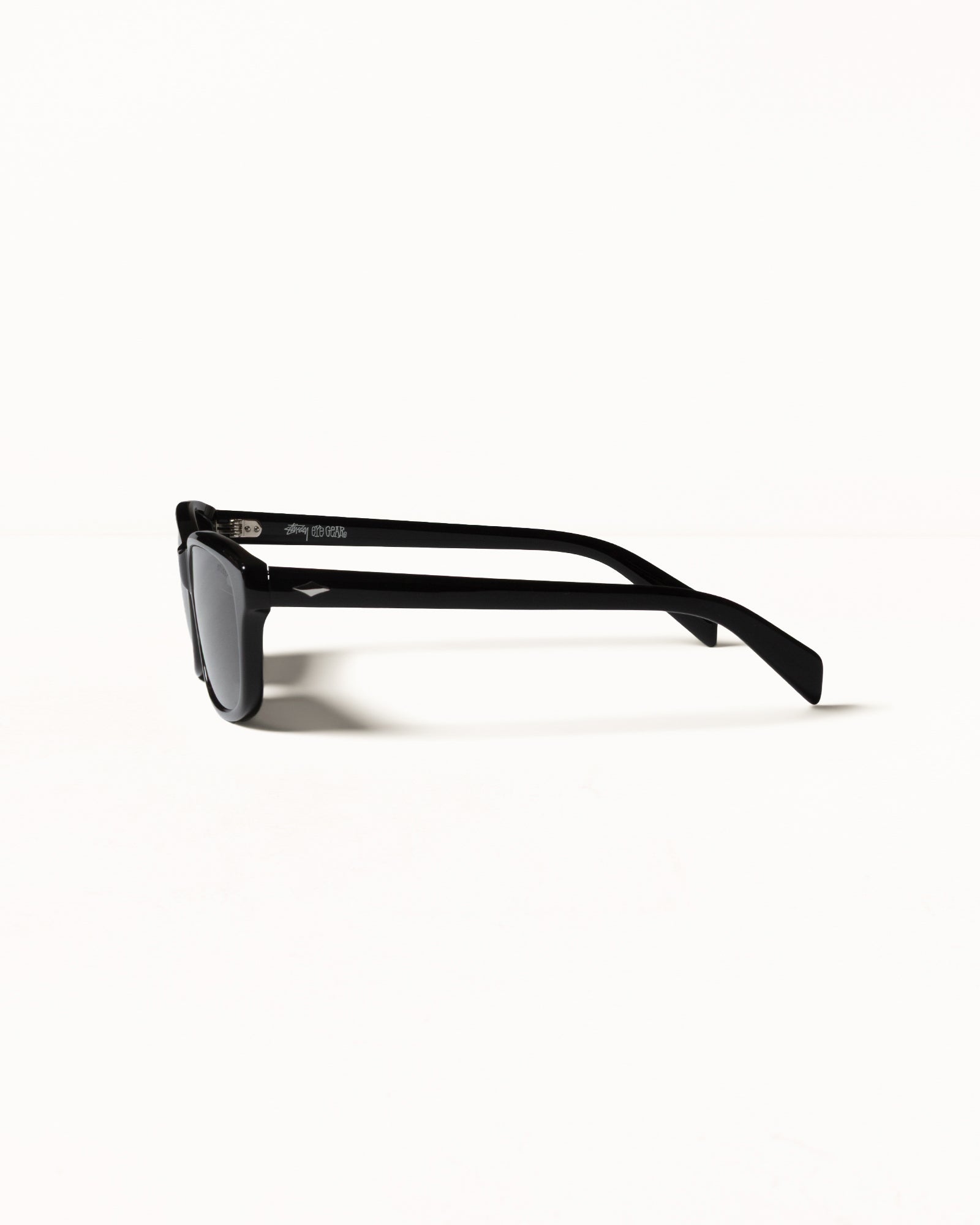 Alan Sunglasses – Black / Black Lens | Accessories | Stüssy UK