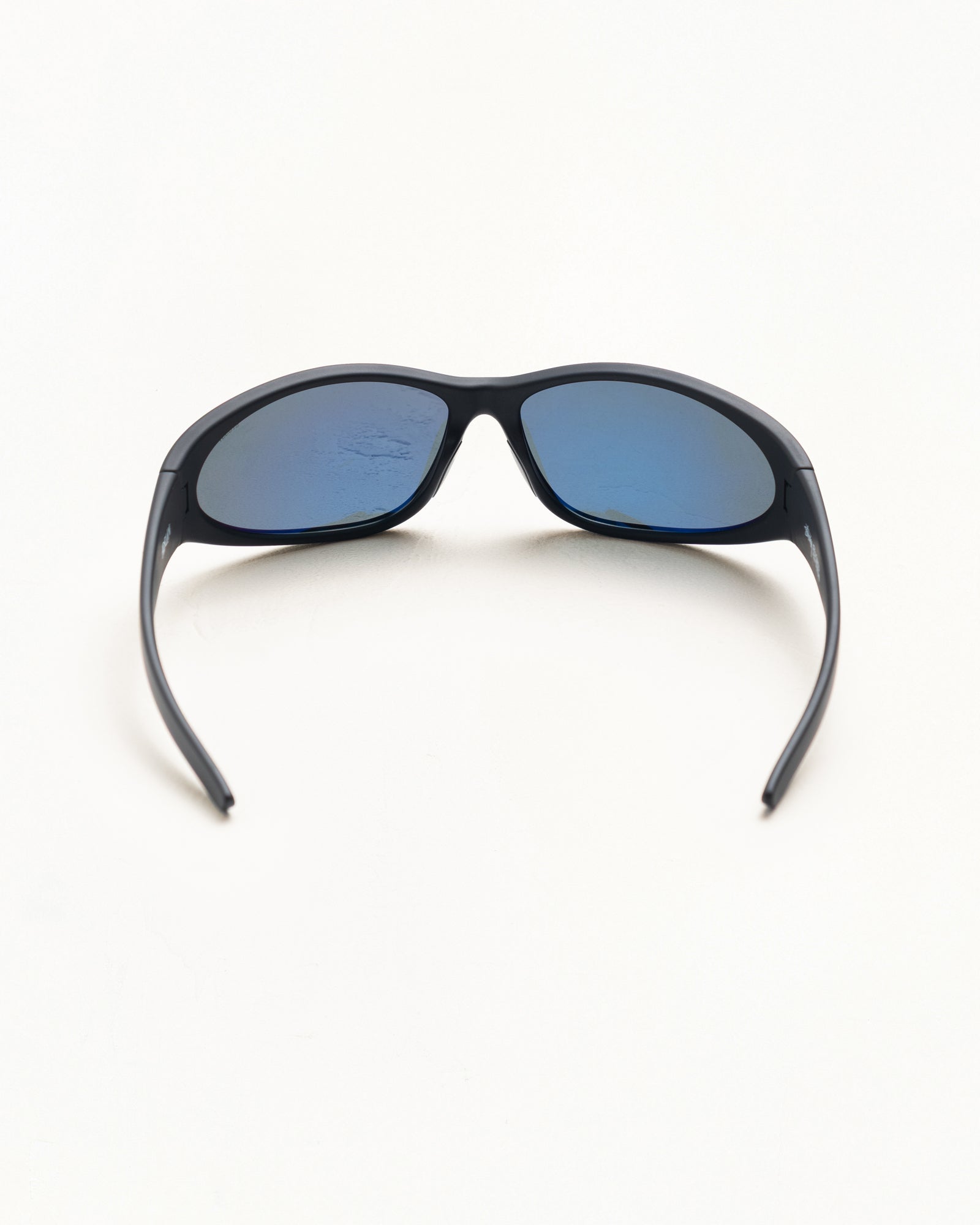 Adrian Sunglasses Unisex In Matte Rubber/black/black Lens